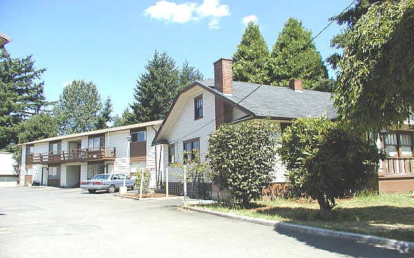 Building Photo - 11380 SW Greenburg Rd