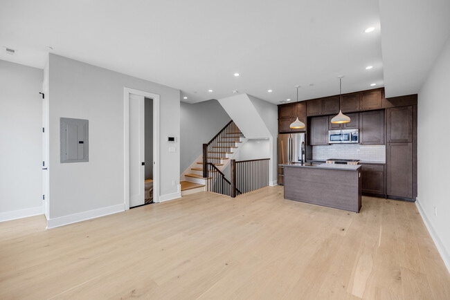 Foto del edificio - 429 Quincy St NW