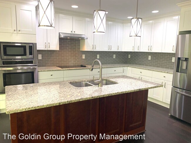 Building Photo - 5 br, 4.5 bath House - 340 Spring Lake Terr