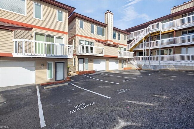 Foto del edificio - 2232 Vista Cir