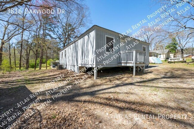 Foto del edificio - 3816 Oakwood Dr