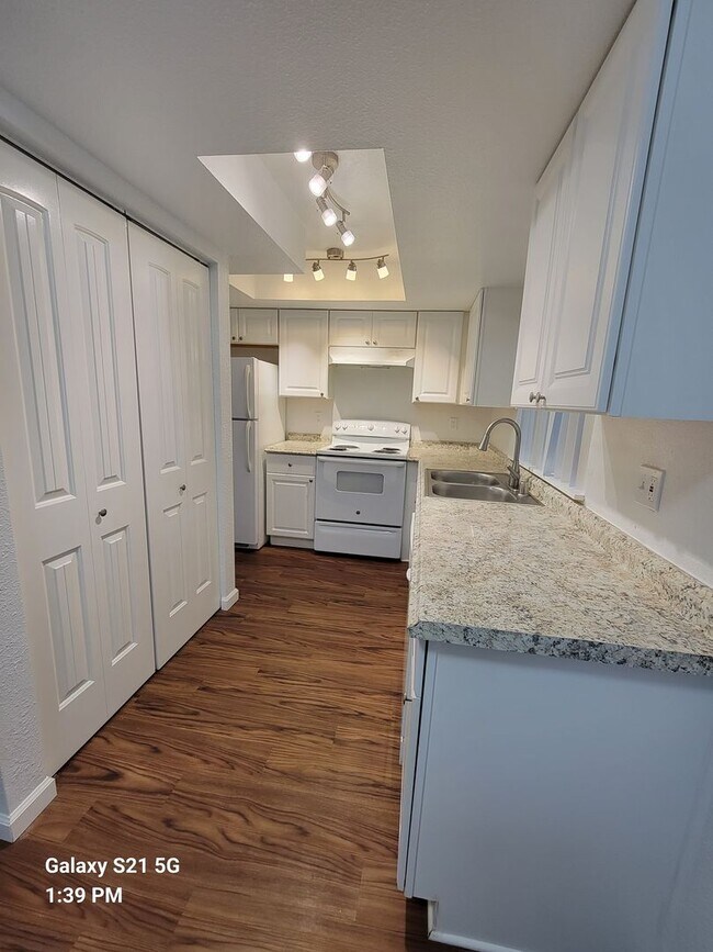 Foto del interior - Cedar Gardens Apartments