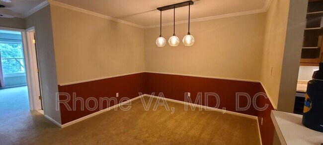 Foto del edificio - 7507 Ashby Ln