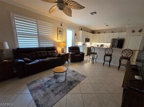 Building Photo - 10518 Avila Cir