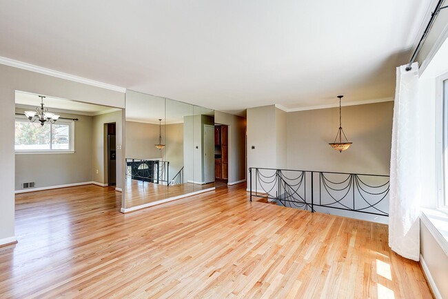 Foto del edificio - 11901 Bizet Ct