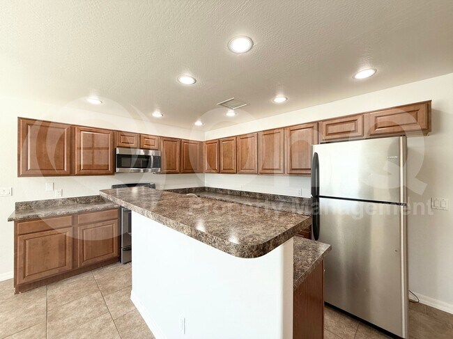 Foto del edificio - 10545 W Buena Vista Dr