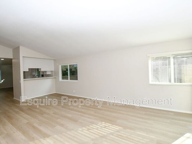 Building Photo - 6129 Calle Arena