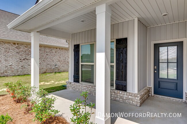 Building Photo - 533 Vista Pointe Dr