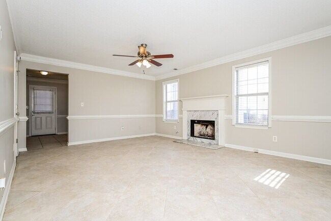 Foto del edificio - 483 Chase Marion Way