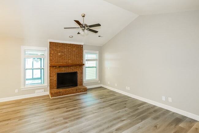 Building Photo - 13514 O'Malley Dr