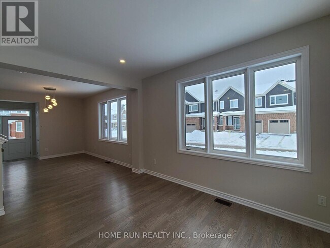 Building Photo - 241 Surface Ln