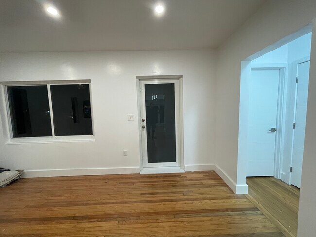 Foto del edificio - 2000 SW 17th St