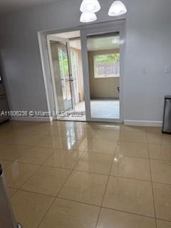 Foto del edificio - 3130 N 73rd Ter