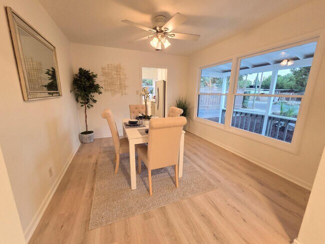 Foto del edificio - 3523 Kirkwood Dr