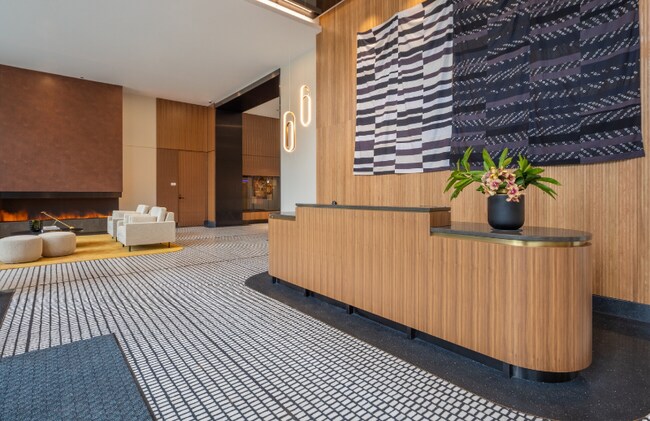 Foto del edificio - 1100 W Van Buren St