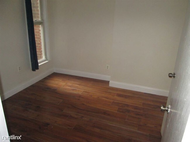 Foto del edificio - 400 W Walnut Ln