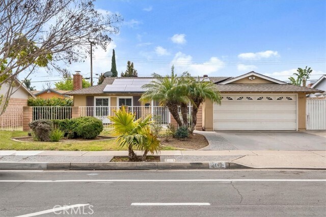 Primary Photo - 1601 Baker St