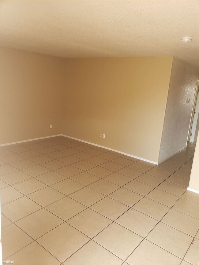 Building Photo - 3 br, 2 bath House - 114 S Picacho Heights Rd