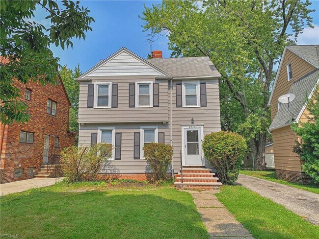 Building Photo - 3873 Montevista Rd