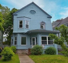 Building Photo - 126 Harvard Pl