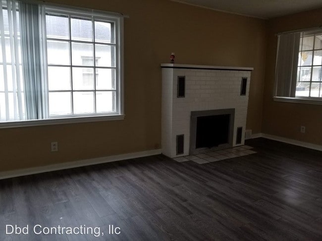 Building Photo - 3 br, 1 bath House - 2604 Cambridge Blvd