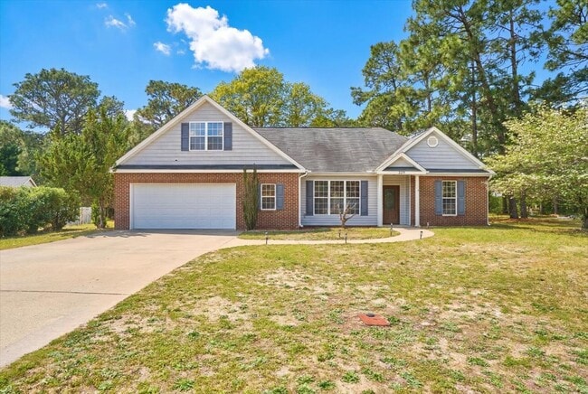 Building Photo - 329 Green Links Dr