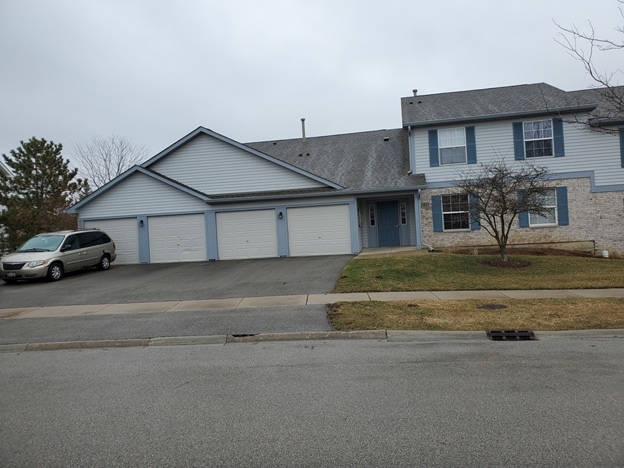 Primary Photo - 1322 N Red Oak Cir