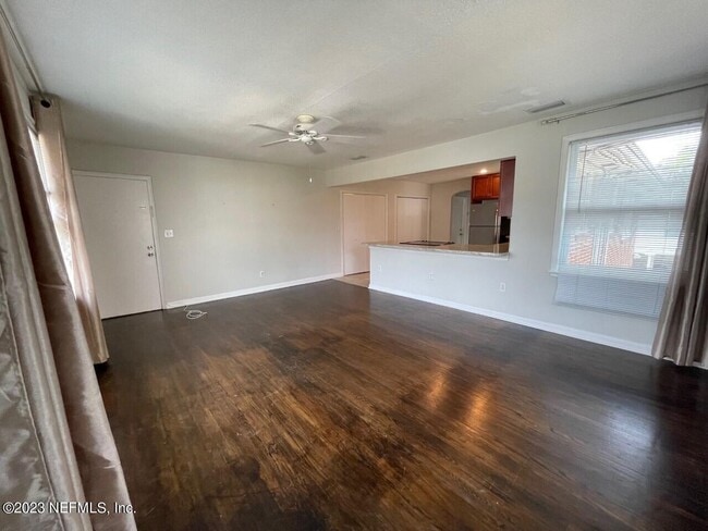 Building Photo - 1274 Belmont Terrace