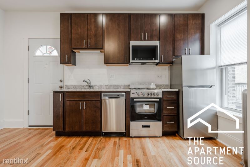 Foto principal - Studio, 1 bath House - 4845 N Kimball Ave ...