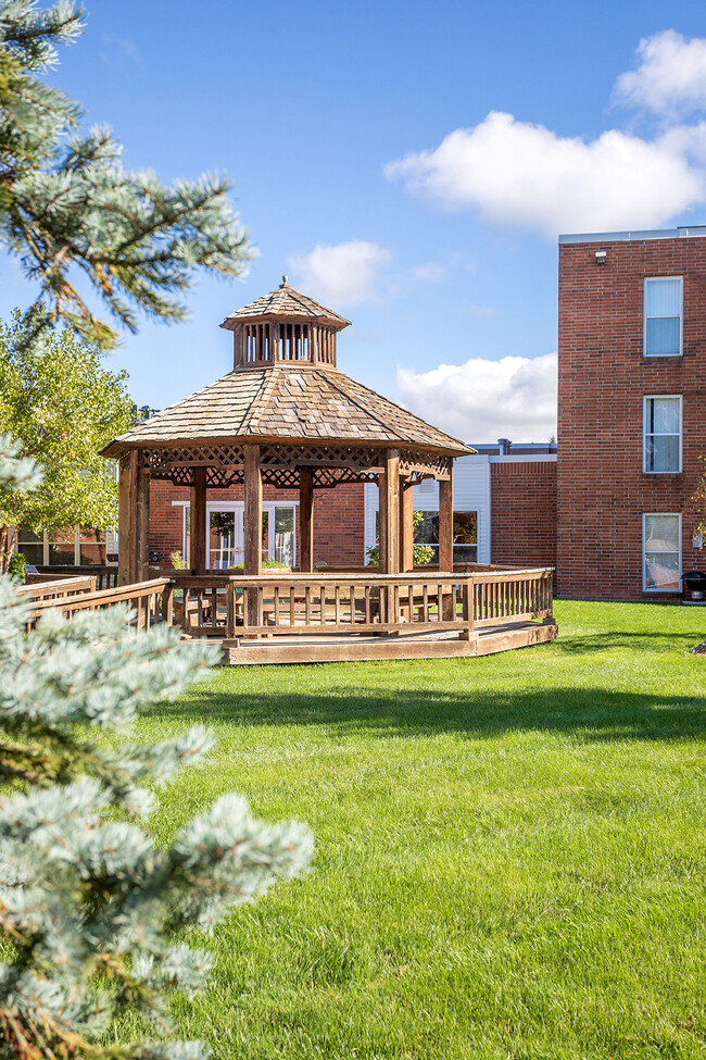 Building Photo - Park at Franklin Senior Living