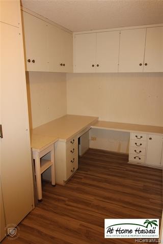Building Photo - 240 Makee Rd