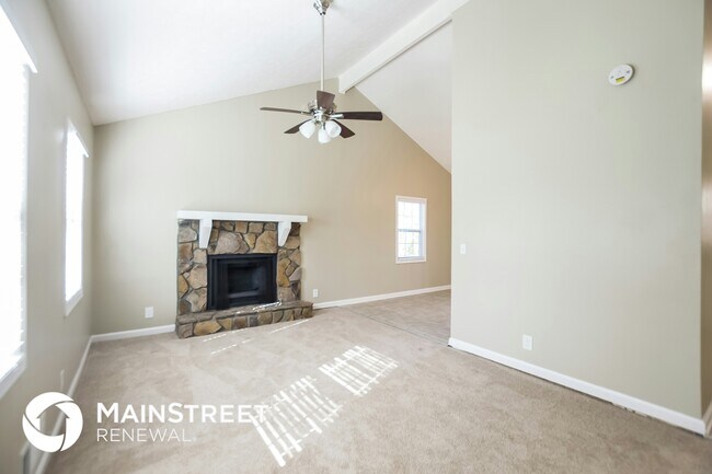 Building Photo - 302 W Paulding Blvd