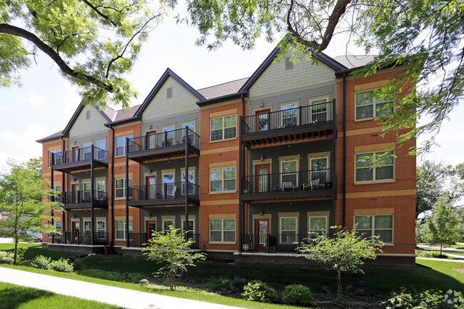 Building - Harris Oak Hill Apartments