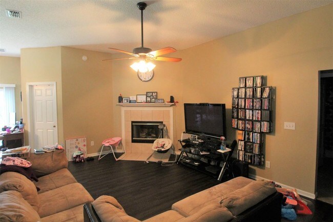 Building Photo - 2602 Springwillow Drive