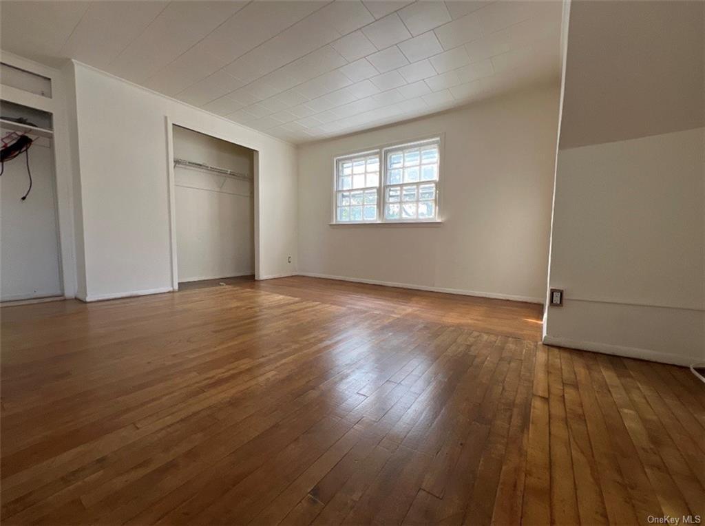 Foto principal - 485 Peninsula Blvd