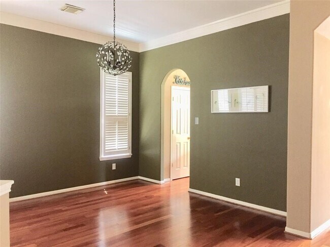 Foto del edificio - 22539 Bristolwood Ct