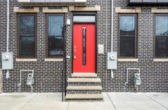 Building Photo - 537 Morse St