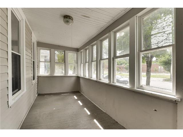 Foto del edificio - Large 5 Bedroom 2 Bathroom Home in Saint Paul!!