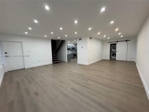 Building Photo - 3301 NW 13th Terrace