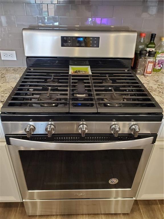 Foto del edificio - 17310 Alturas Ave