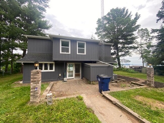 Building Photo - 202361 Dubay Dr