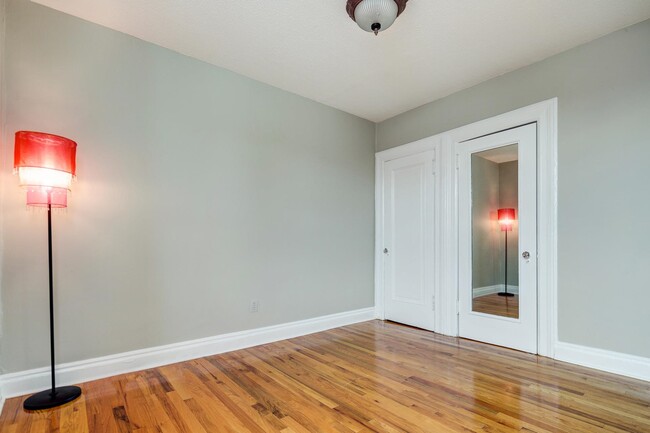 Foto del edificio - 920 Hudson St