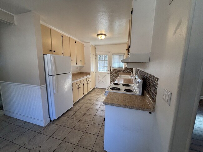 Foto del edificio - Multi-Generational Family Living near downtown Placerville