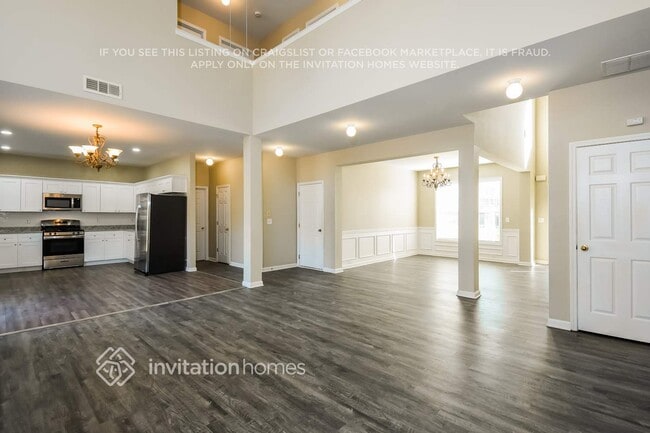 Building Photo - 818 Buffington Way