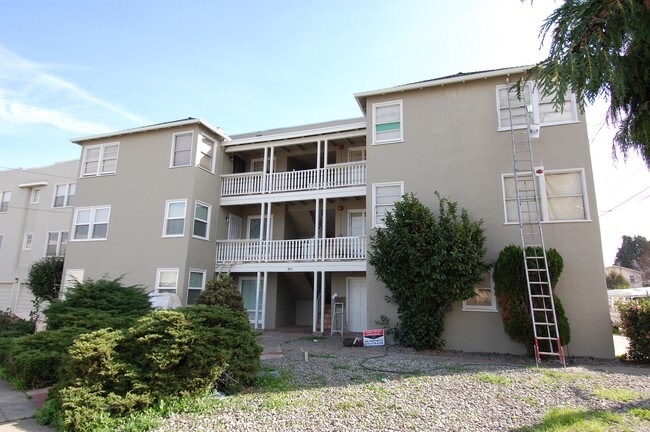 Fachada de 185 Belleview - 185 Belleview Dr