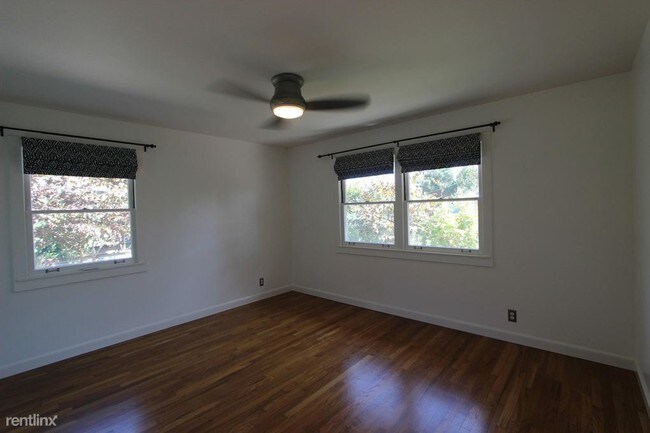 Building Photo - 4 br, 2 bath House - 234 San Rafael Ave