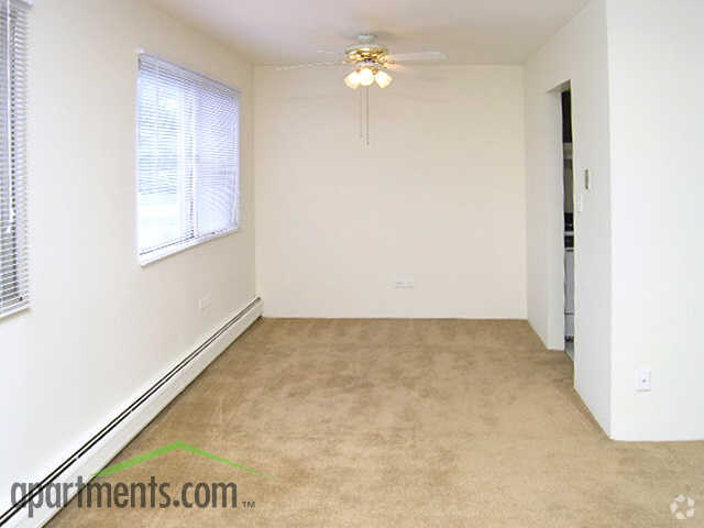 Dining Room - Acacia Lane