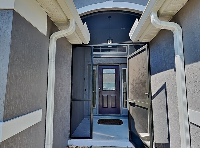 Building Photo - 8024 Spring Creek Dr