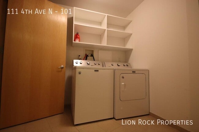 Building Photo - Trendy 1-Bedroom Loft in Rock Island Lofts...