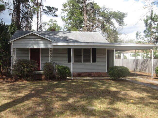 Building Photo - 2 Bedroom Home Close to VSU!